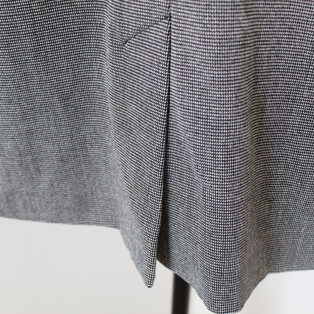 Black & White Micro-Check Print Open Front Double-Breasted Blazer - Picture 7 of 9